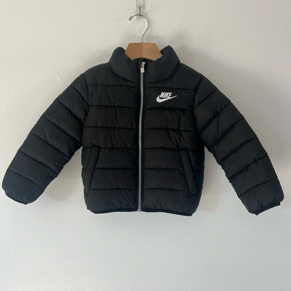 Nike Essential Toddler Black & White Quilted Puffer Full-‎ Zip Jacket Size 2T